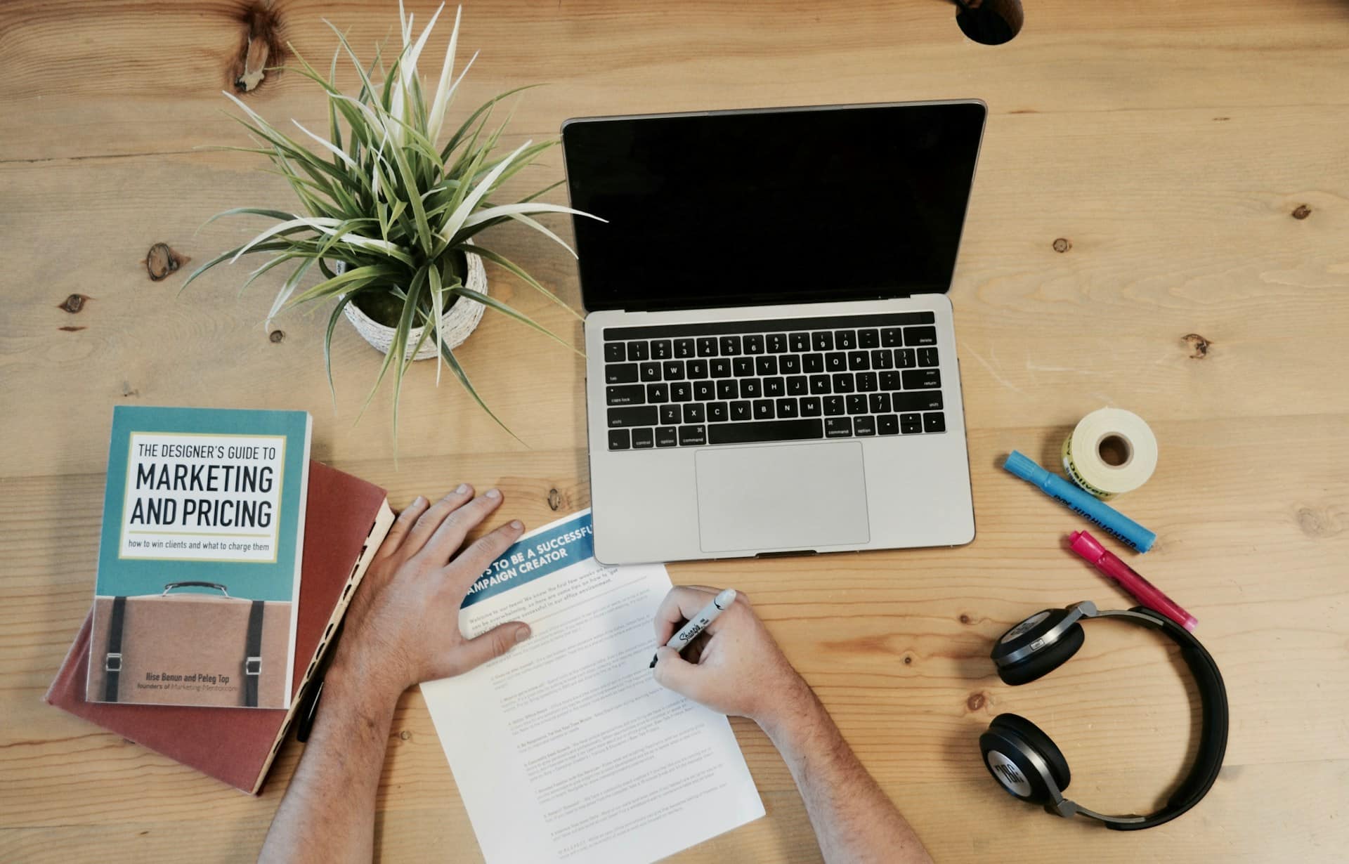 Digital marketing strategy for dentists in 2025