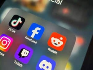 Dental content ideas from Reddit that build trust
